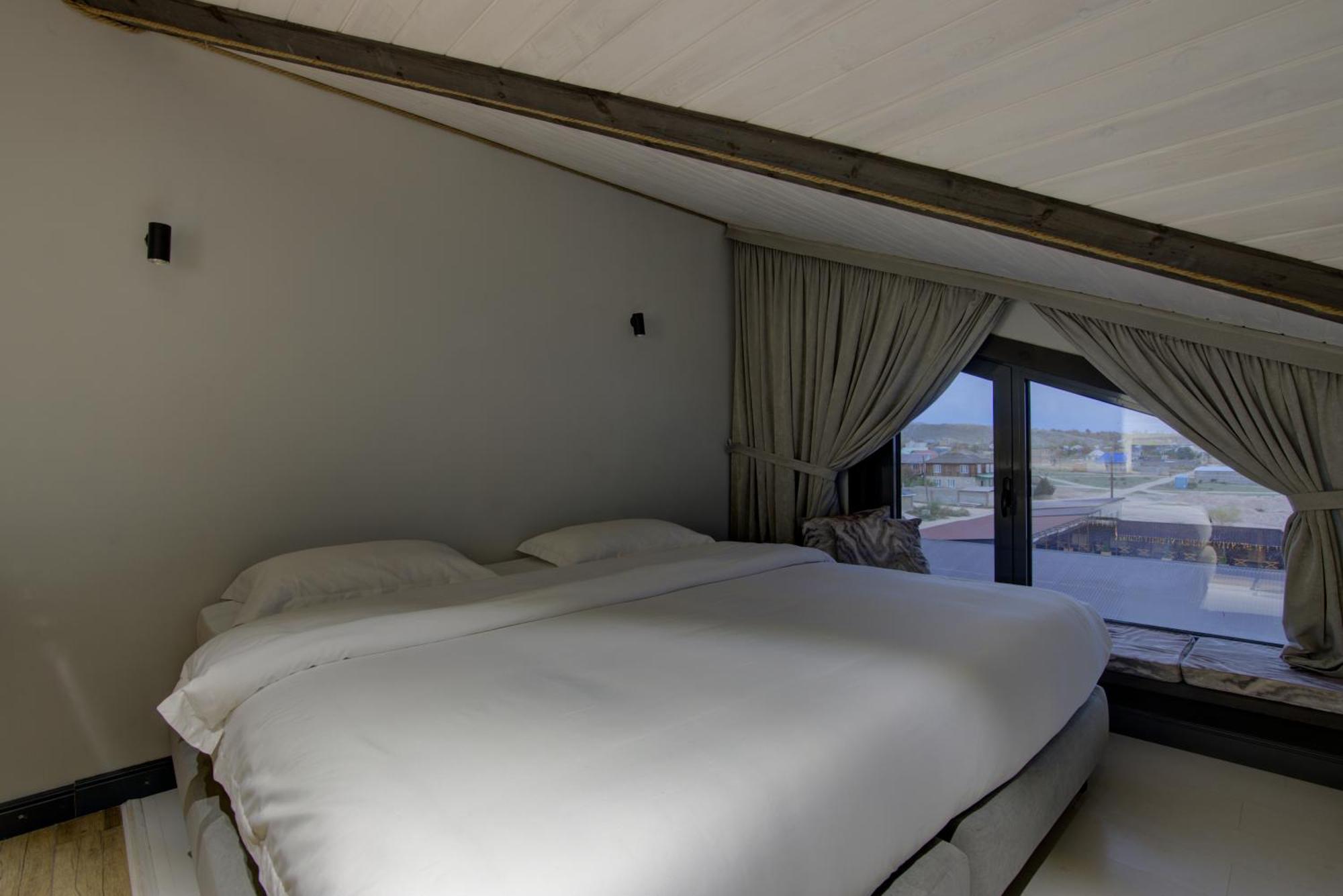 Olimp Hotel Bosteri Exterior photo
